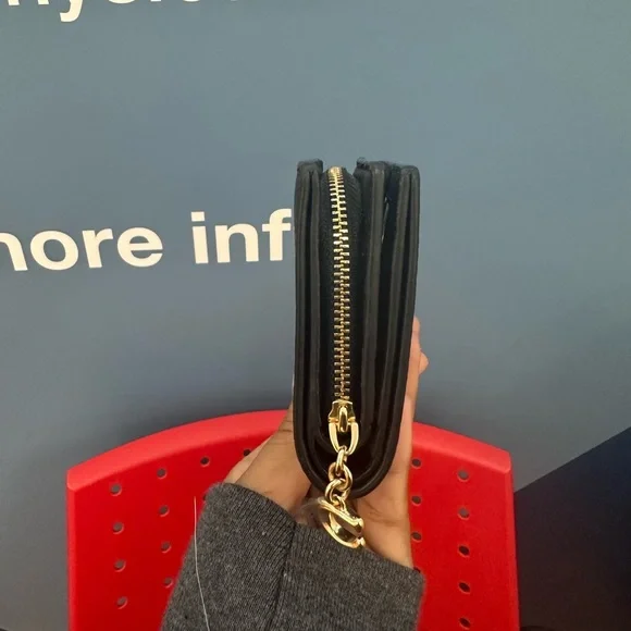 Coach Pebble Leather Snap Wallet (Black) - Picture 2 of 10